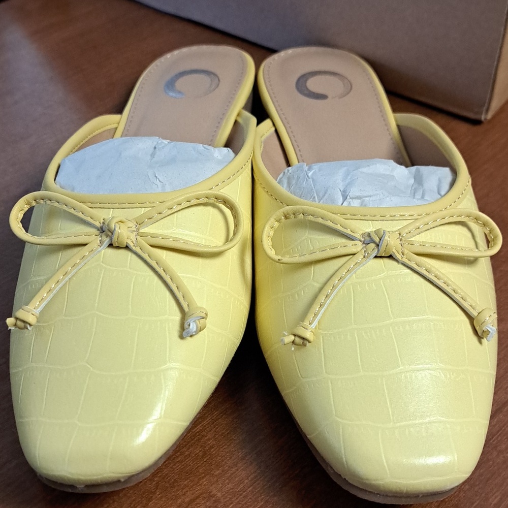 Yellow Women’s Bow-Accent Slip-On Mules 6.5 - Picture 3 of 6